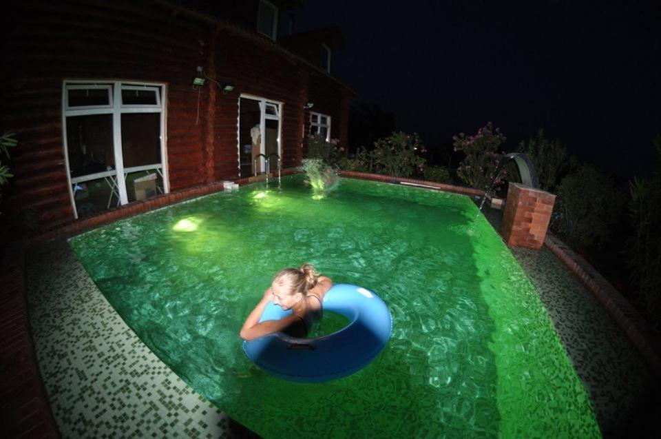 Rönk-wellness panzió Mezőpeterd Mezopeterd Exterior foto